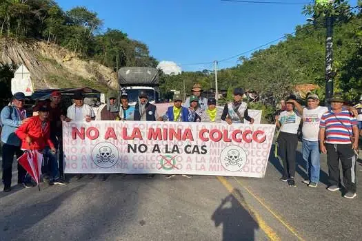Vejblokade i Magdalena Medio. Foto: Resistencia Antiminera Yariguies vejblokade
